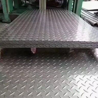 HL Ss 304 tôle en acier inoxydable en relief plaque en relief à carreaux en diamant