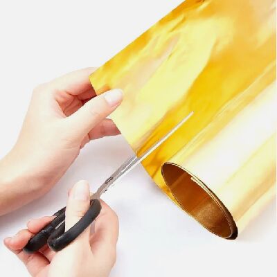 Garniture architecturale en laiton en bobine, finition brossée de 0,6 mm pour formage continu